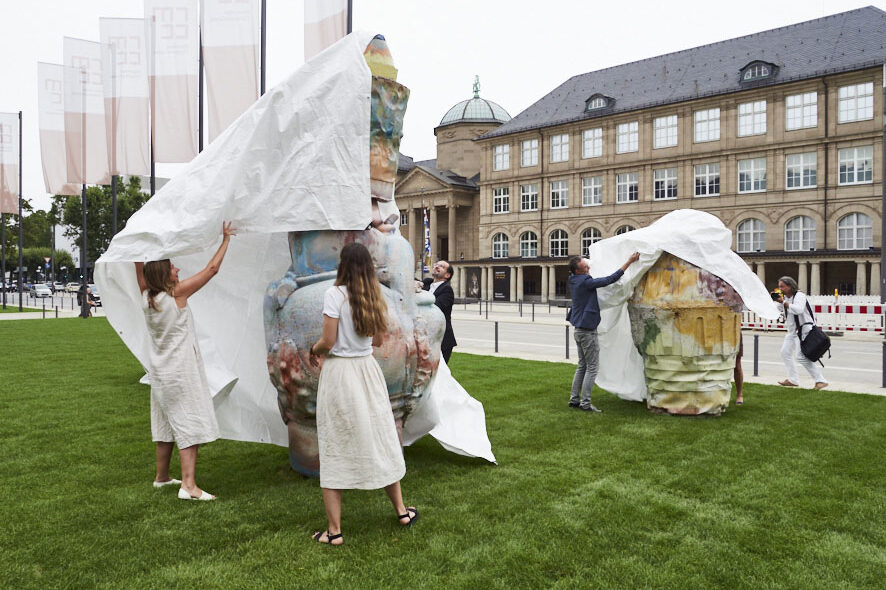 Congress Sculptures werden eingeweiht